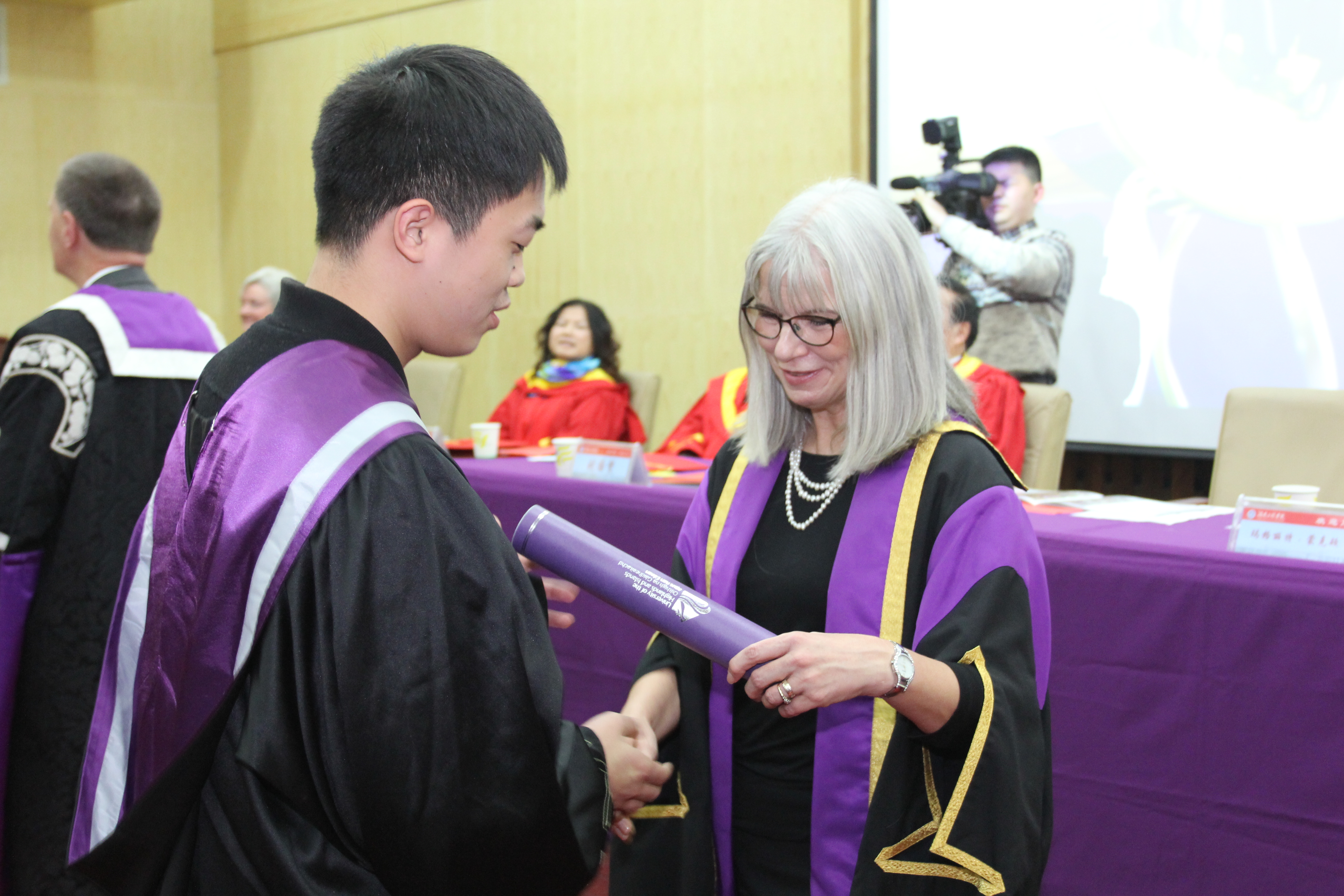 12级UHI学位授予典礼 (10)